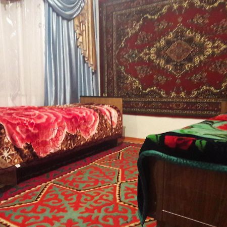 Kyzart Guesthouse Bagysh Extérieur photo