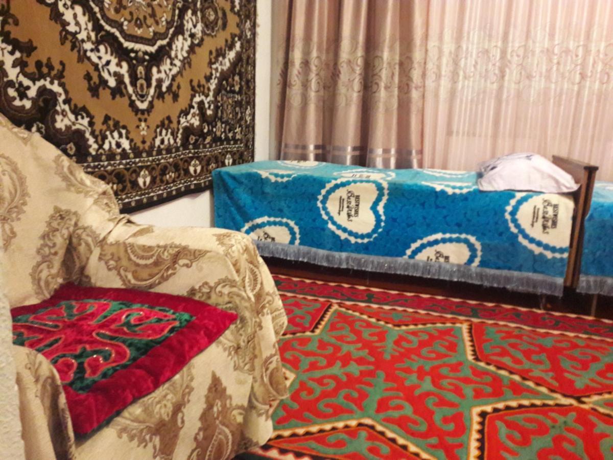 Kyzart Guesthouse Bagysh Extérieur photo
